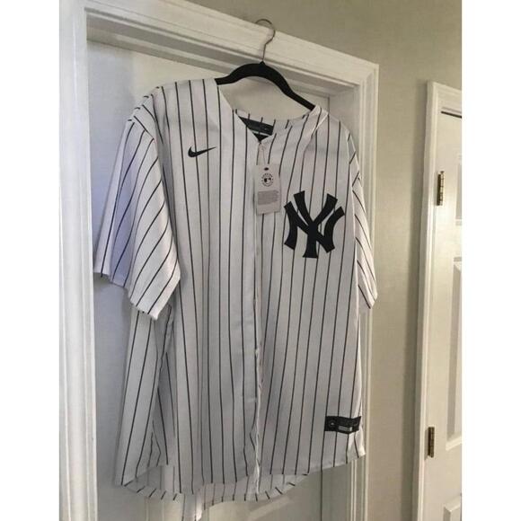 MLB New York Yankees‎ (Blank) Men's Replica Baseball Jersey & Snapback Hat - Picture 2 of 9